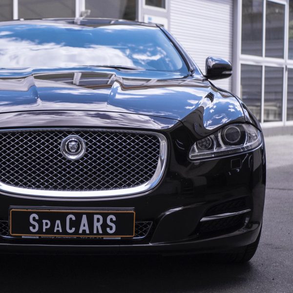 О нас 30 Детейлинг Ягуар