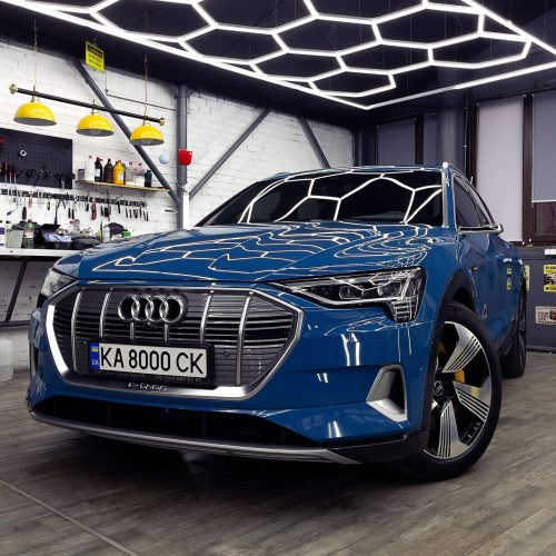 Ауді полірування та нанокераміка в Спакарс