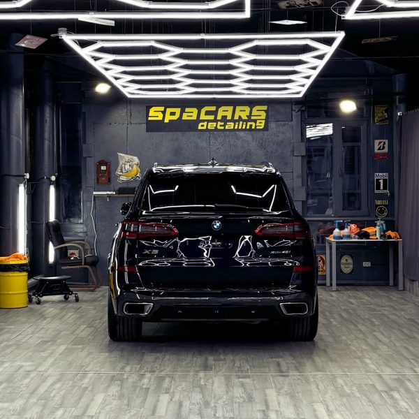 О нас 19 детейлинг bmw spacars